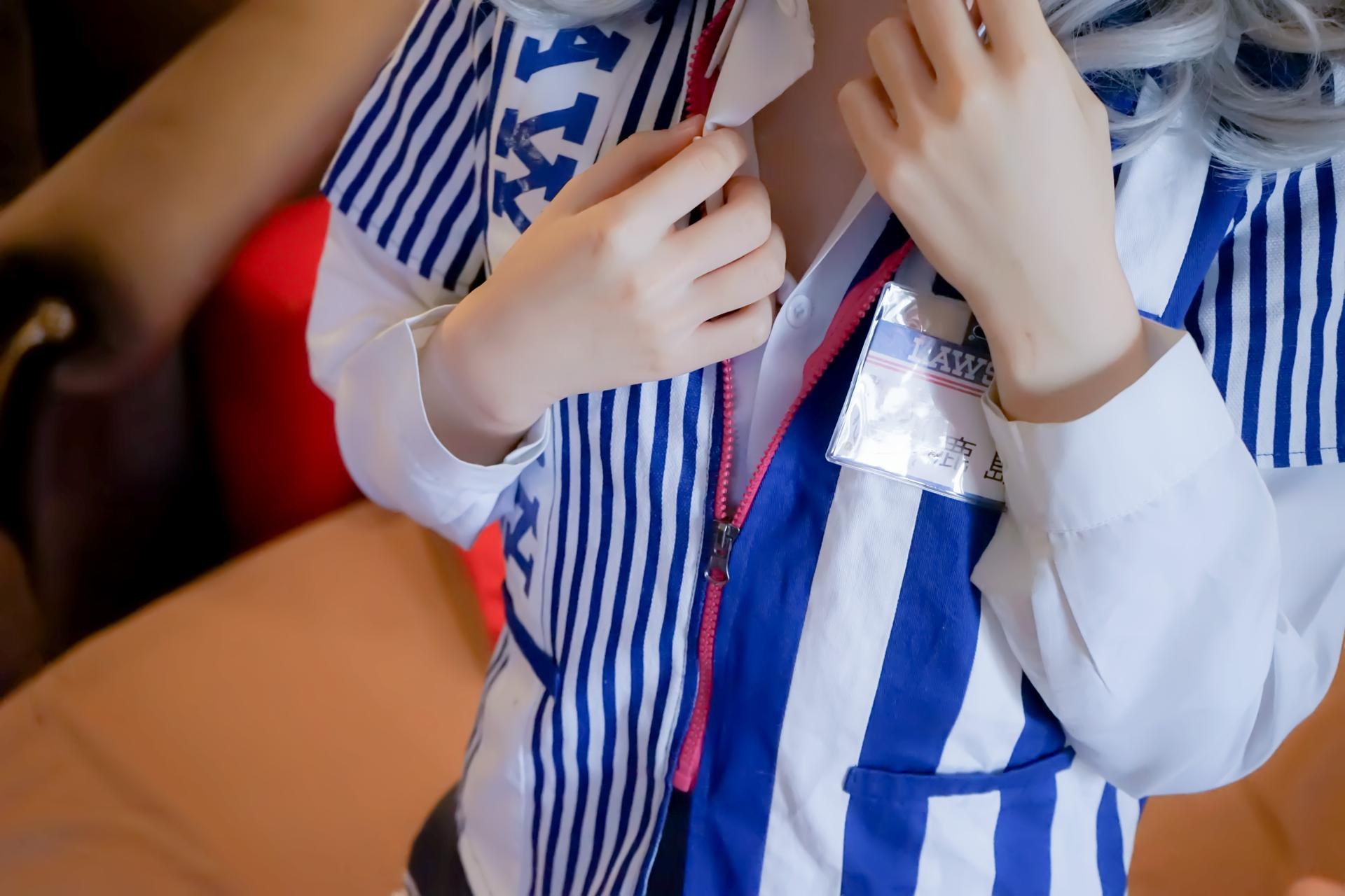 [cosplay] 少女映画 - 鹿岛 罗森制服：白丝翘臀女仆大尺度角色还原 105P