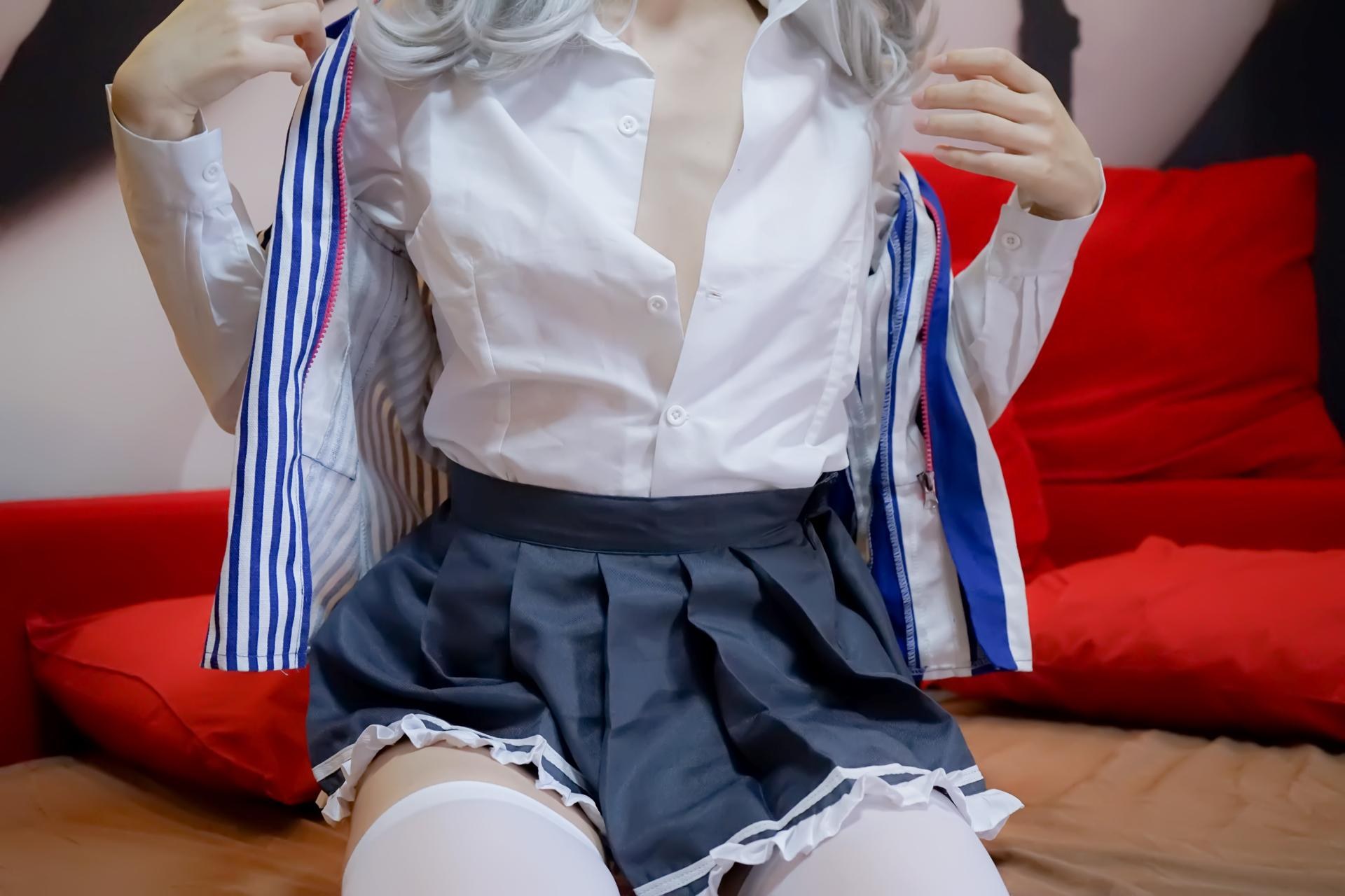 [코스프레] Shaonv Yinghua - Kashima Lawson Uniform: 대담한 구성 노출 포인트 흰 스타킹 화보 105P