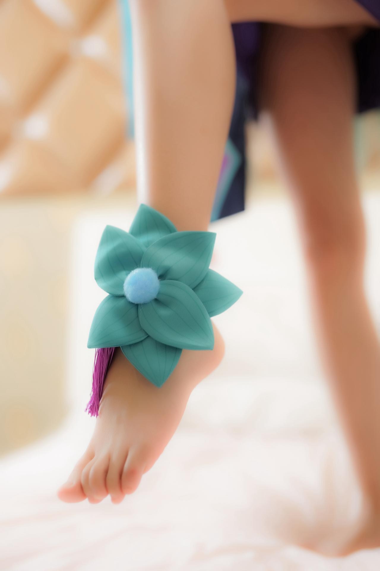 [cosplay] 少女映画 - 青行灯：翘臀蕾丝内衣大尺度角色还原 104P