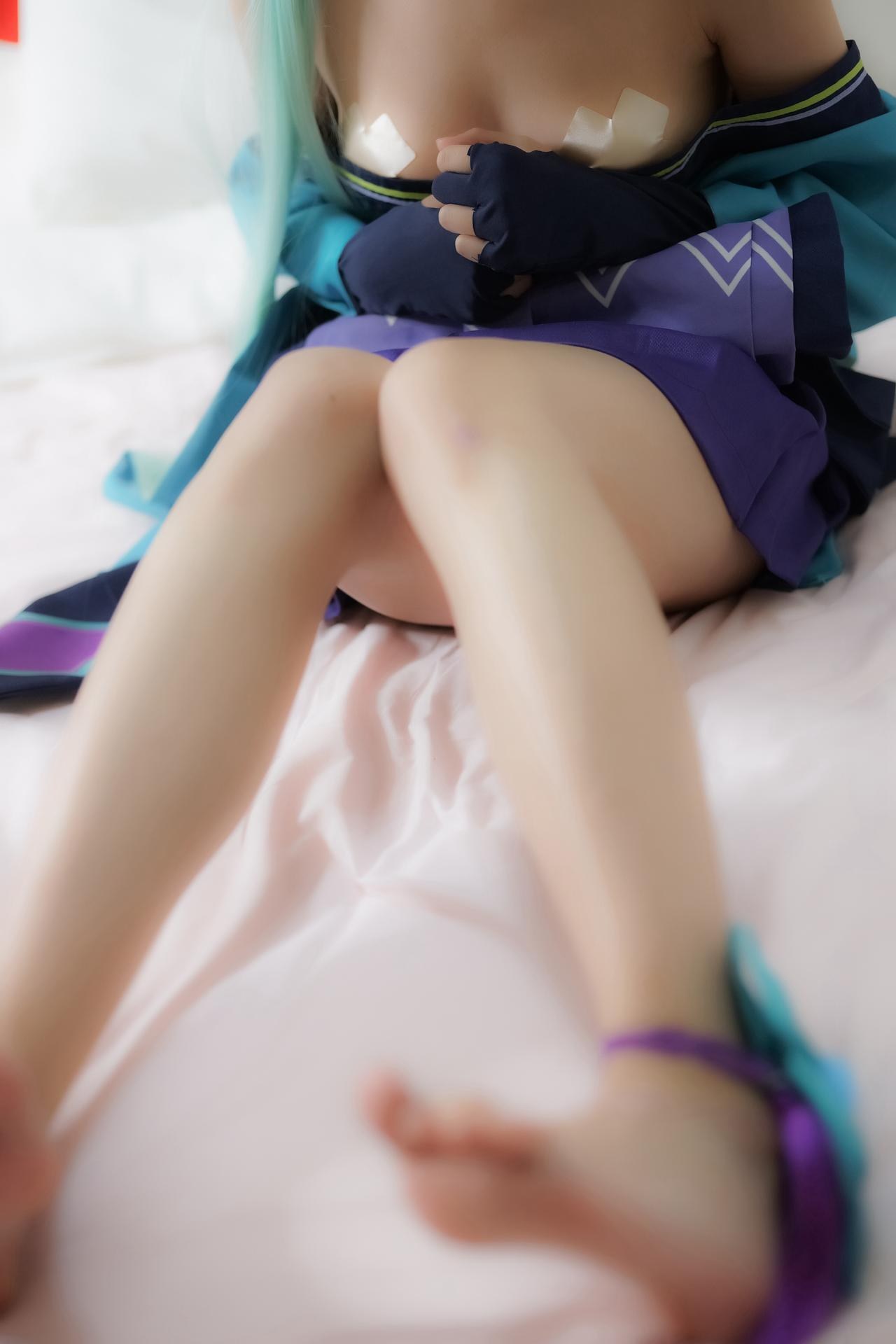 [Cosplay] Shaonv Yinghua - Aoandon: adult styling topless details curvy hips photo set 104P