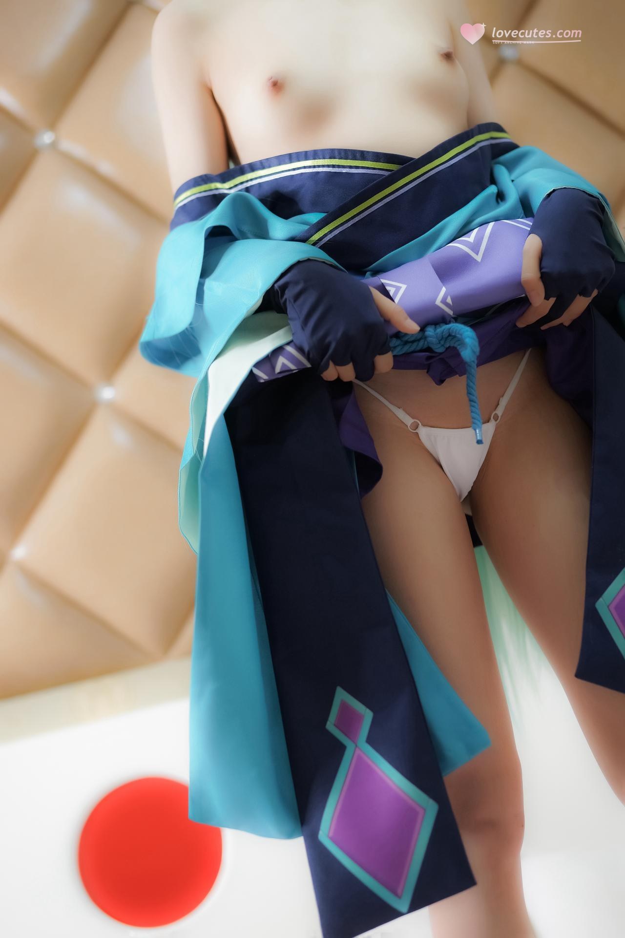 [Cosplay] Shaonv Yinghua - Aoandon: adult styling topless details curvy hips photo set 104P