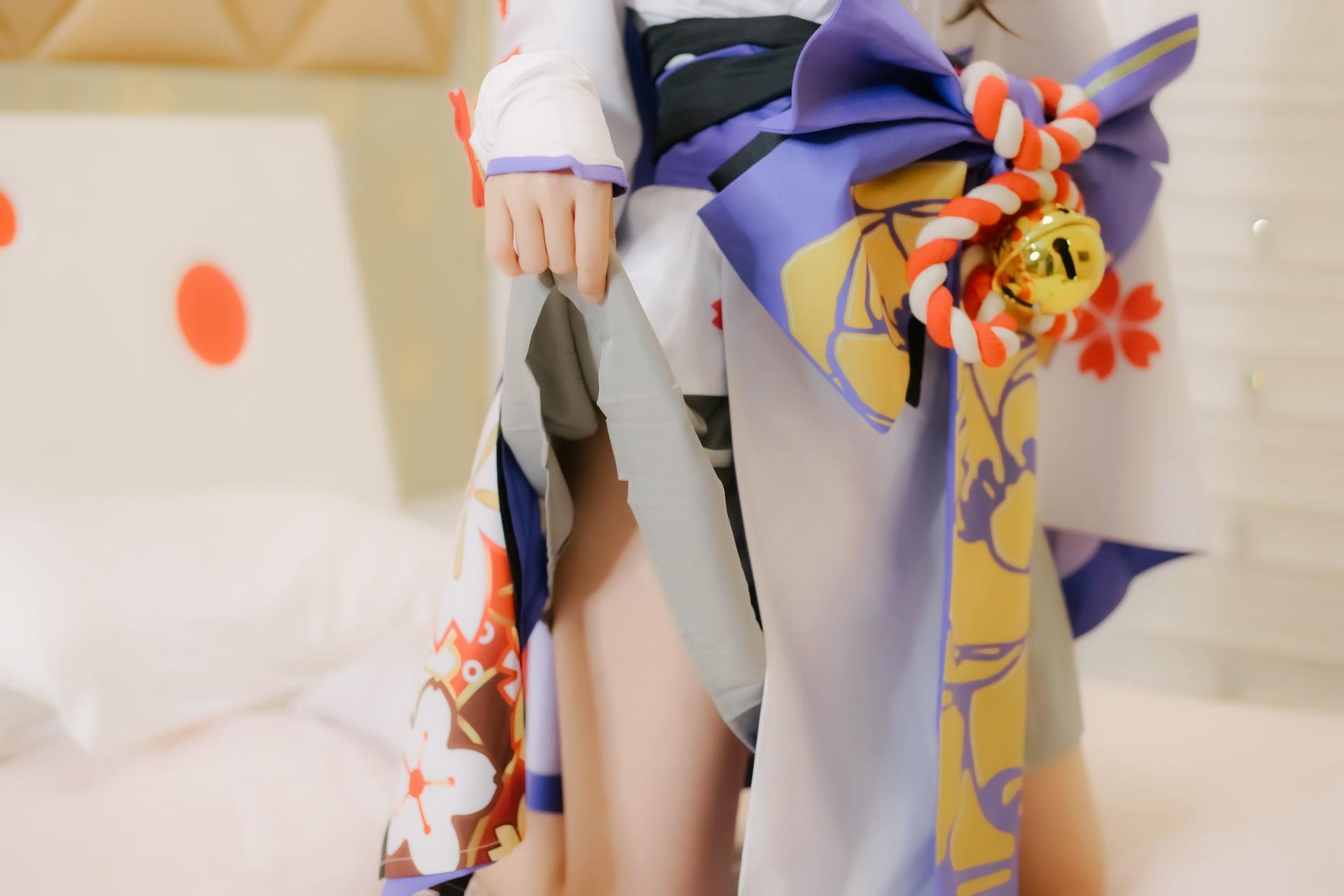 [cosplay] 少女映画 - 阴阳师 雪女：翘臀露穴学生装大尺度角色还原 96P