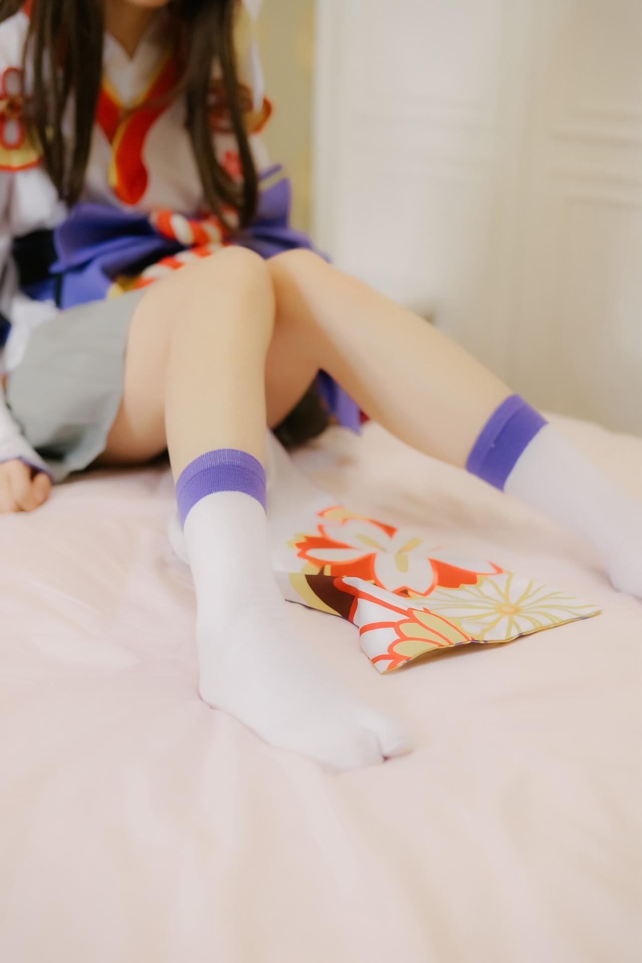 [cosplay] 少女映画 - 阴阳师 雪女：翘臀露穴学生装大尺度角色还原 96P