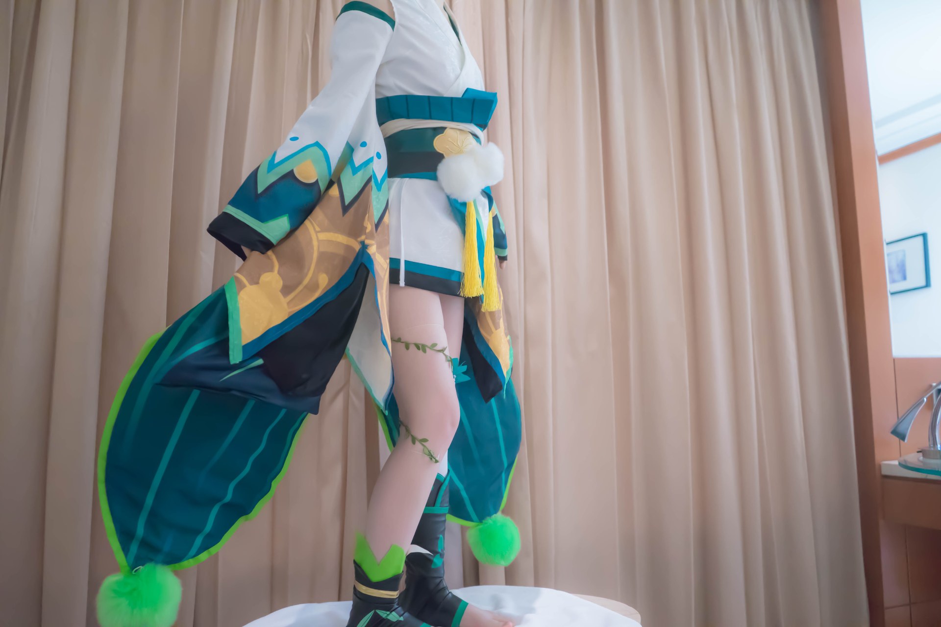 [コスプレ] Shaonv Yinghua - Onmyoji Hotarugusa: 大胆な構成 露出表現 ヒップライン 写真集 91P1V