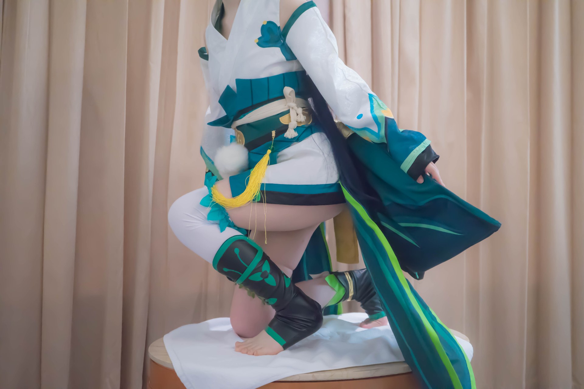 [コスプレ] Shaonv Yinghua - Onmyoji Hotarugusa: 大胆な構成 露出表現 ヒップライン 写真集 91P1V