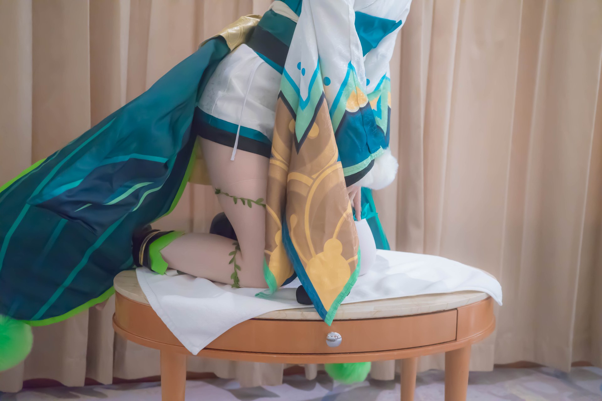 [コスプレ] Shaonv Yinghua - Onmyoji Hotarugusa: 大胆な構成 露出表現 ヒップライン 写真集 91P1V
