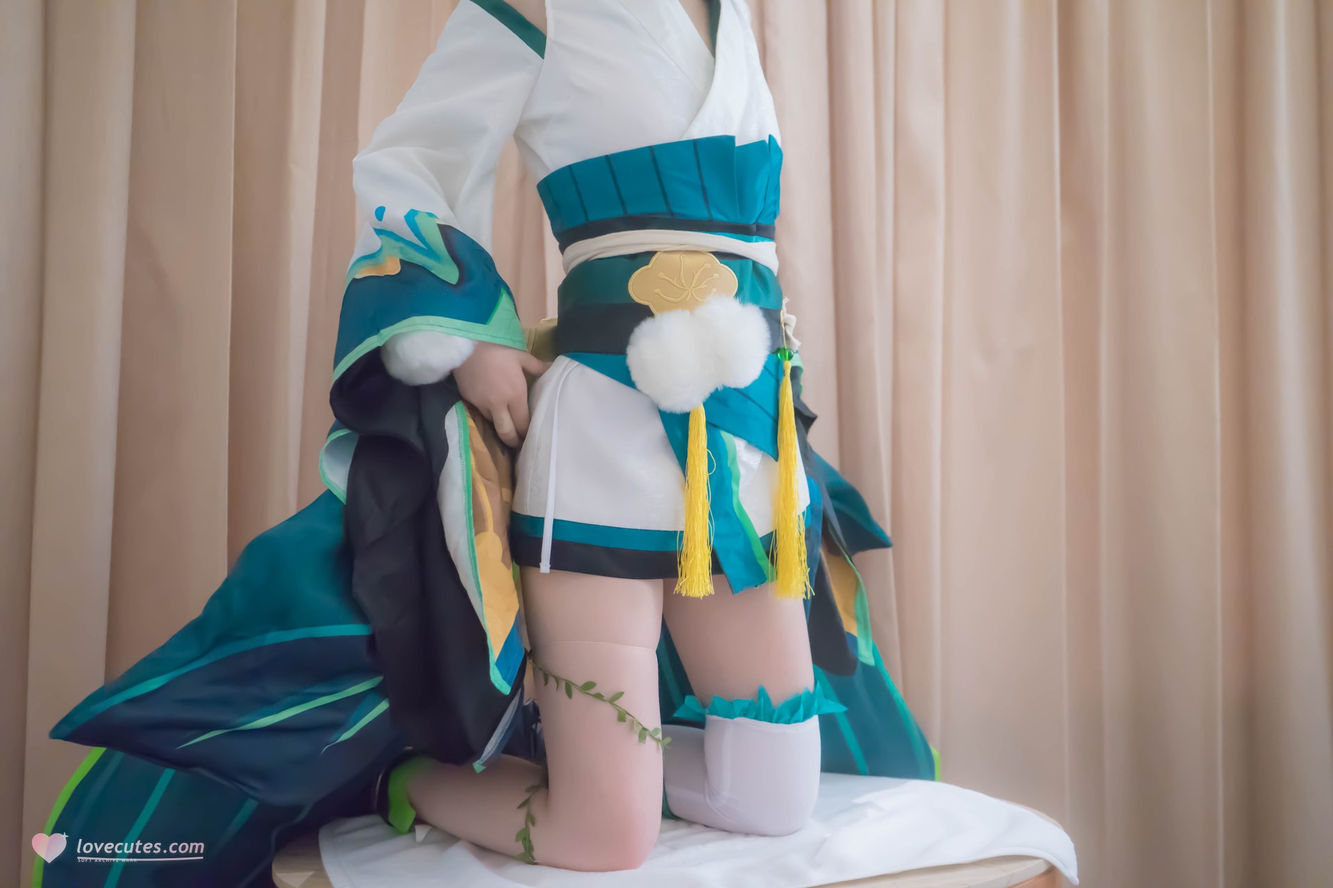 [コスプレ] Shaonv Yinghua - Onmyoji Hotarugusa: 大胆な構成 露出表現 ヒップライン 写真集 91P1V