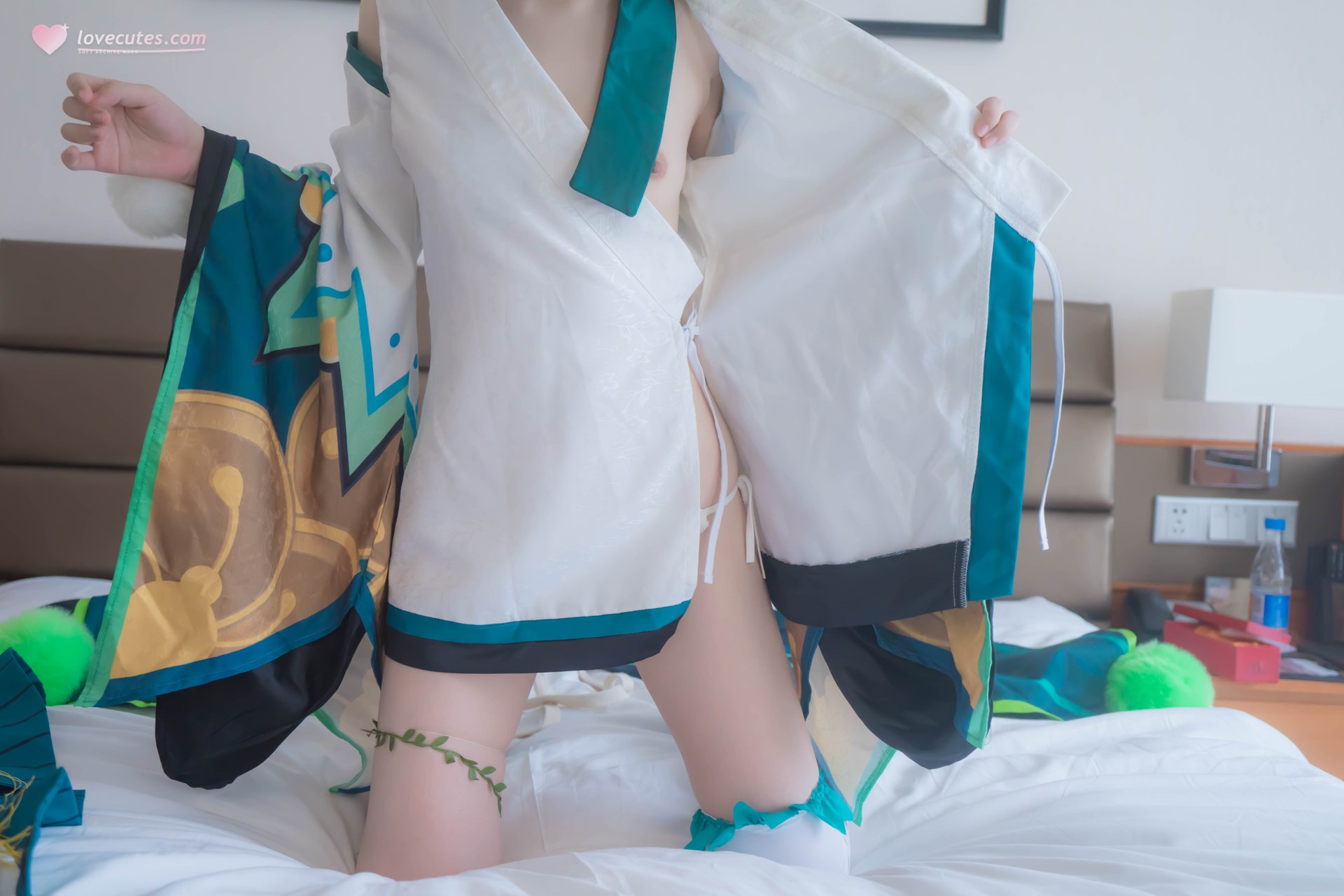 [Cosplay] Shaonv Yinghua - Onmyoji Hotarugusa: adult styling topless details curvy hips photo set 91P1V