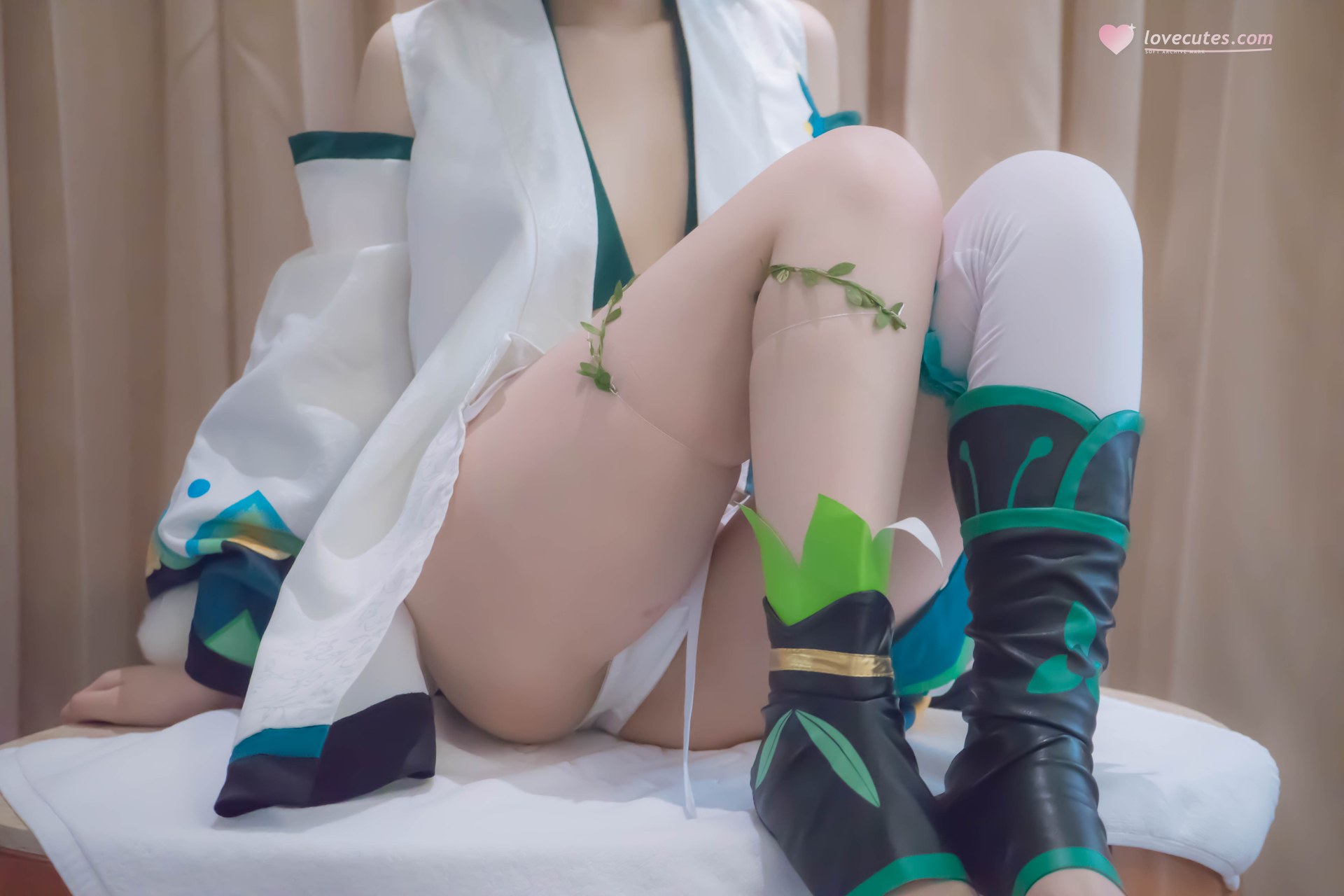 [Cosplay] Shaonv Yinghua - Onmyoji Hotarugusa: adult styling topless details curvy hips photo set 91P1V