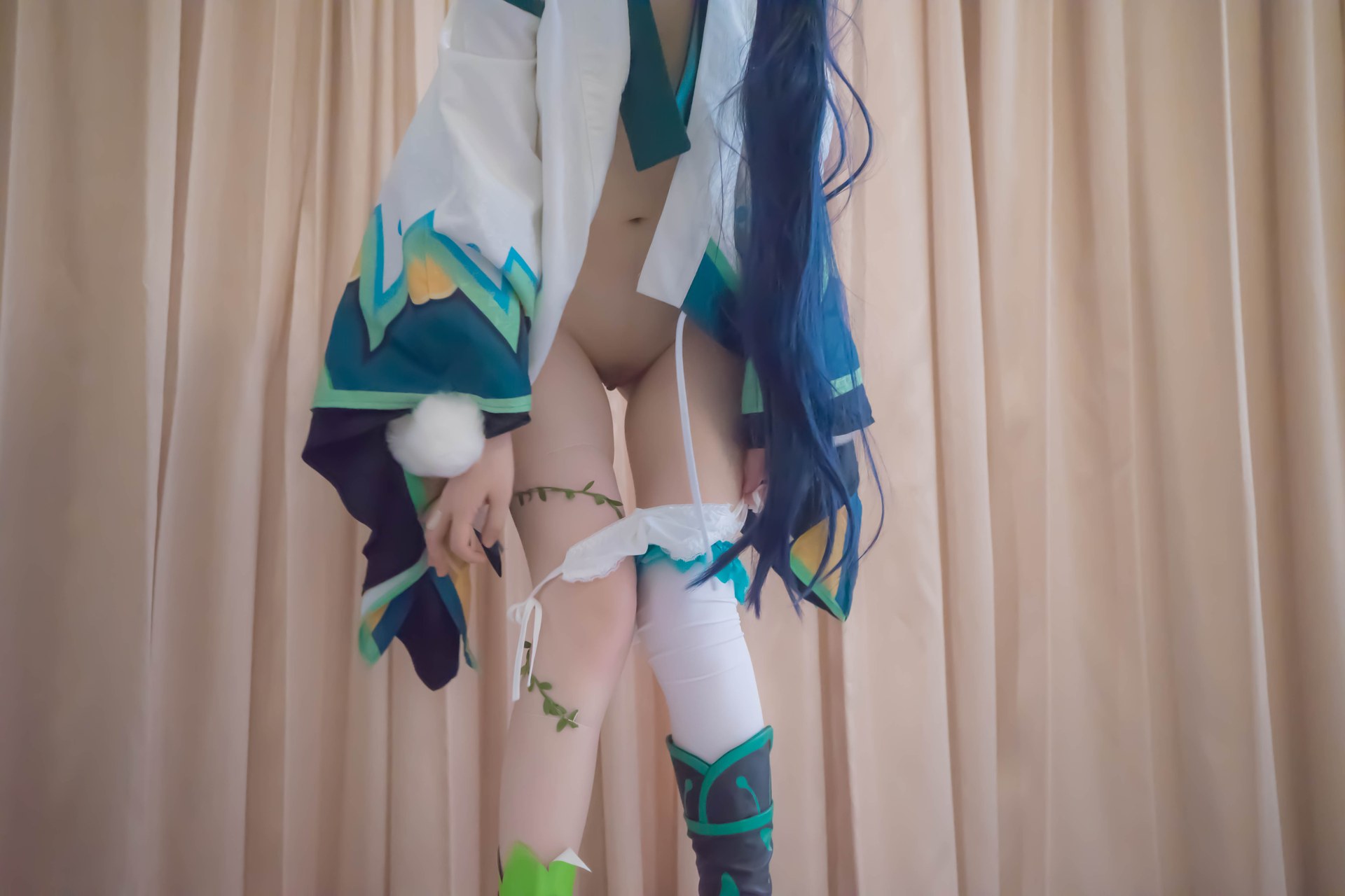 [コスプレ] Shaonv Yinghua - Onmyoji Hotarugusa: 大胆な構成 露出表現 ヒップライン 写真集 91P1V
