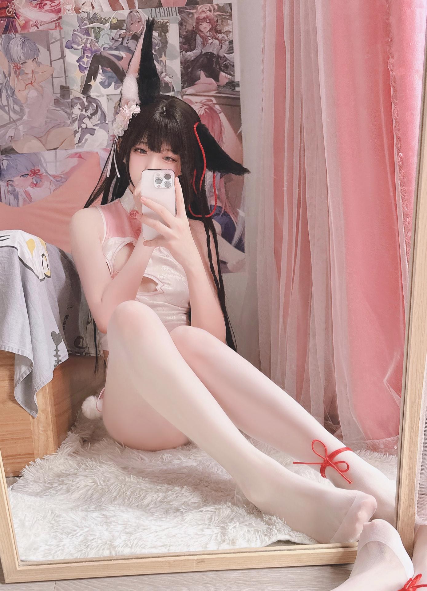 [cosplay] 习呆呆 - 长门：翘臀旗袍黑丝大尺度角色还原 20P3G2V