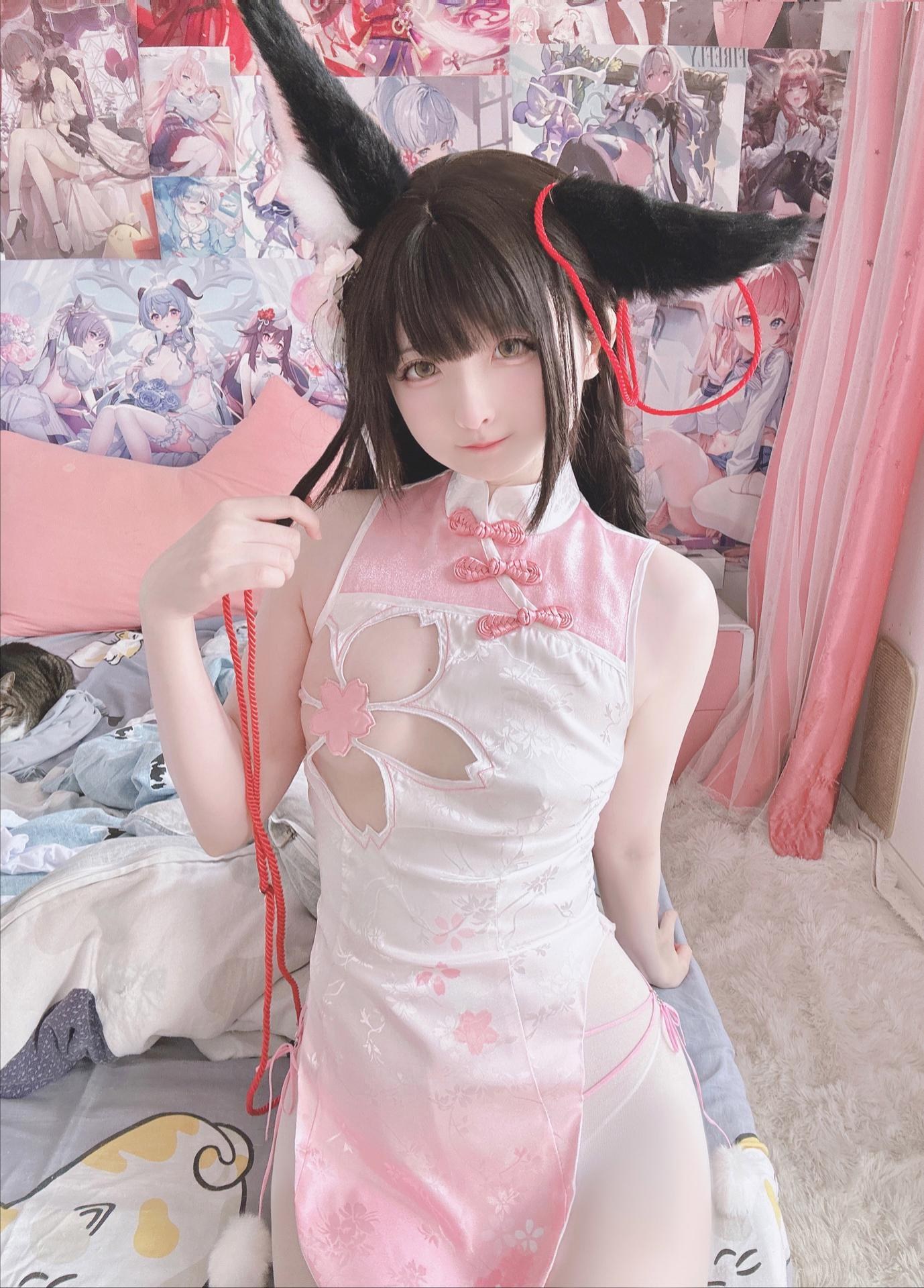 [cosplay] 习呆呆 - 长门：翘臀旗袍黑丝大尺度角色还原 20P3G2V