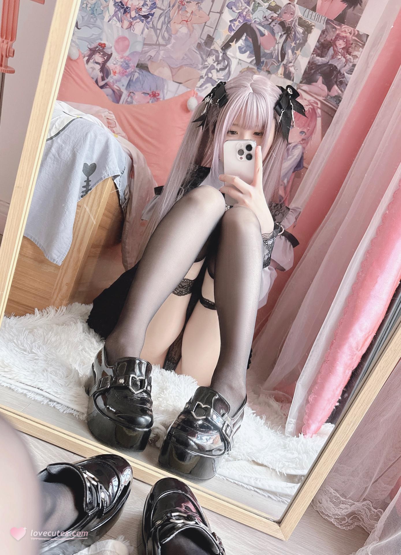 [私房] 習呆呆 - 私服主題：黑絲翘臀露穴私房寫真 20P2V