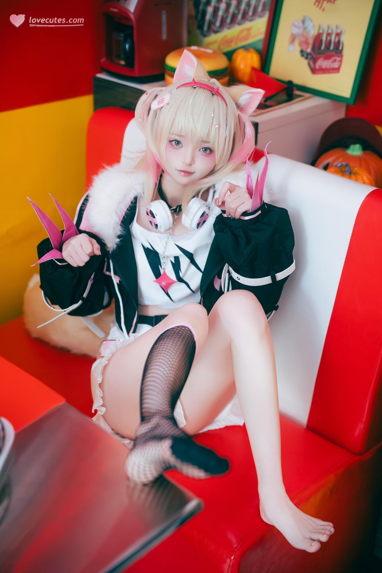 [Cosplay] Irisuare( - Red White Kemonomimi Video 23P1V