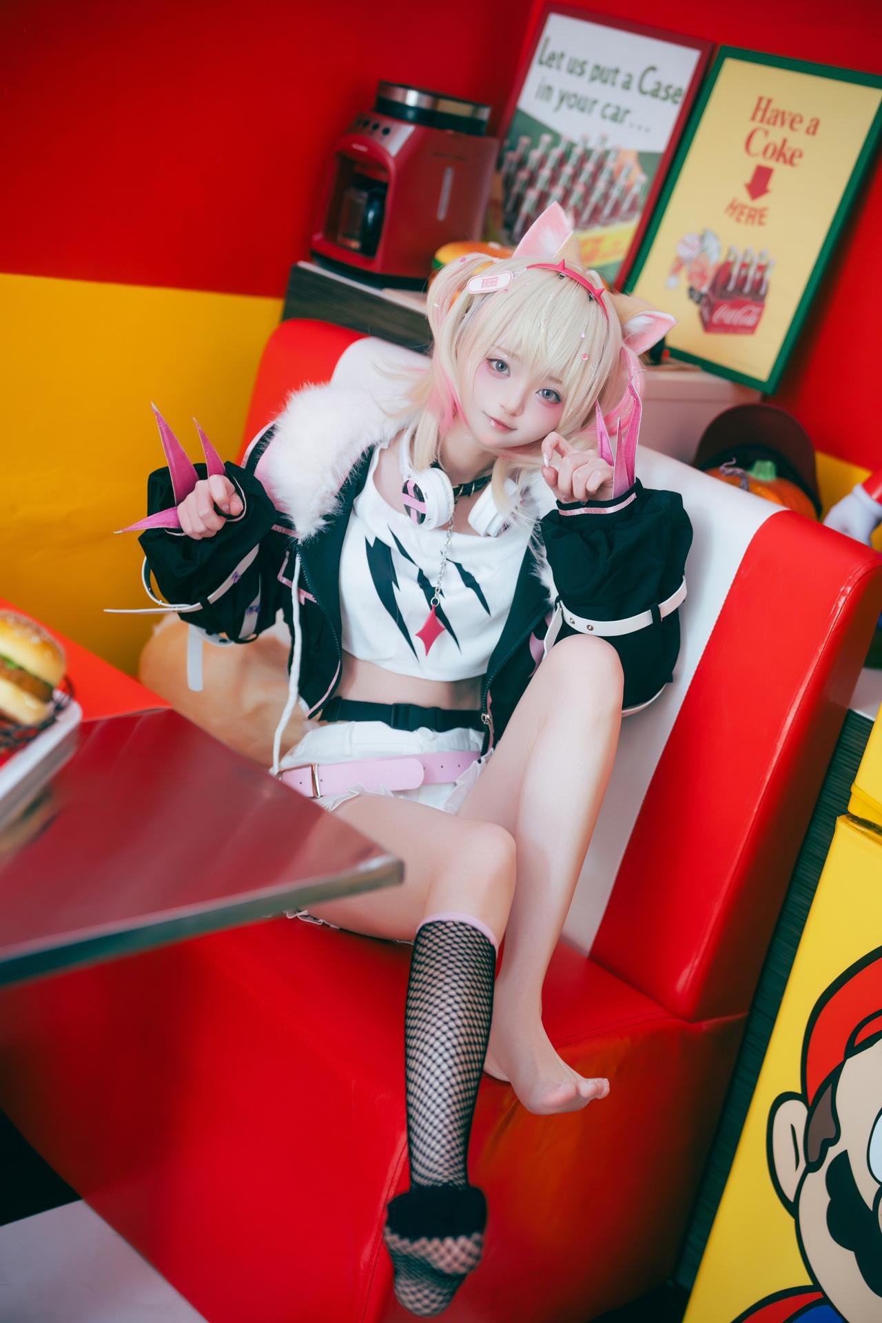 [Cosplay] Irisuare( - Red White Kemonomimi Video 23P1V