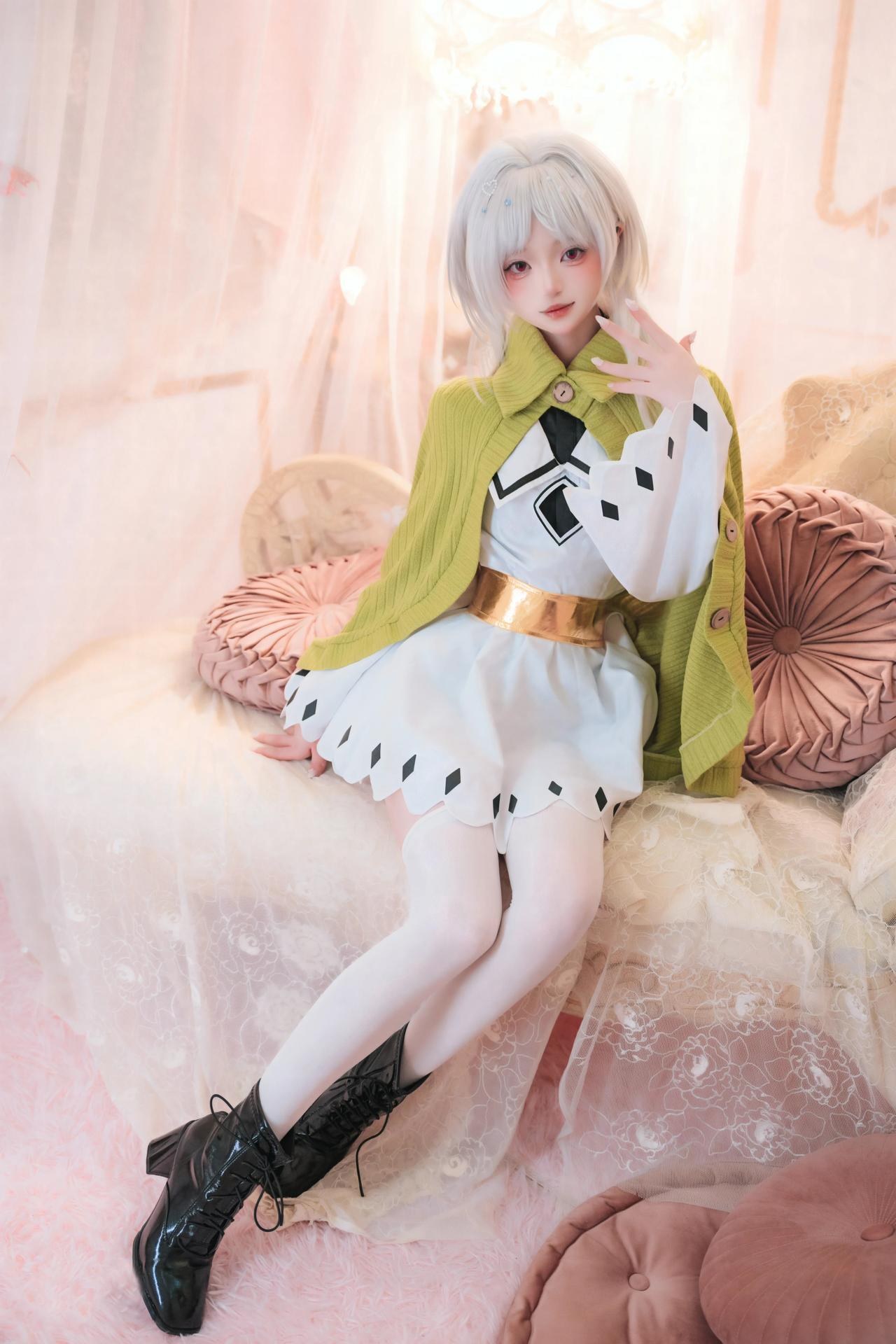 [Cosplay] Irisuare( - White Hair Elf 20P