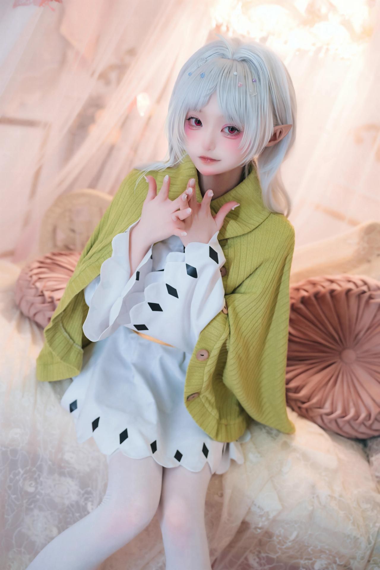 [Cosplay] Irisuare( - White Hair Elf 20P