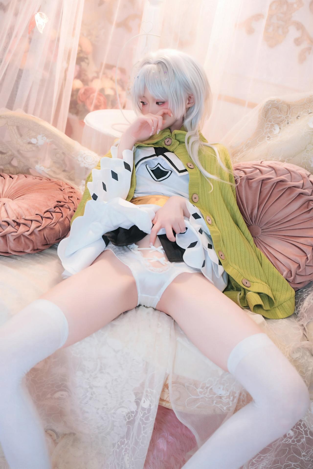 [Cosplay] Irisuare( - White Hair Elf 20P