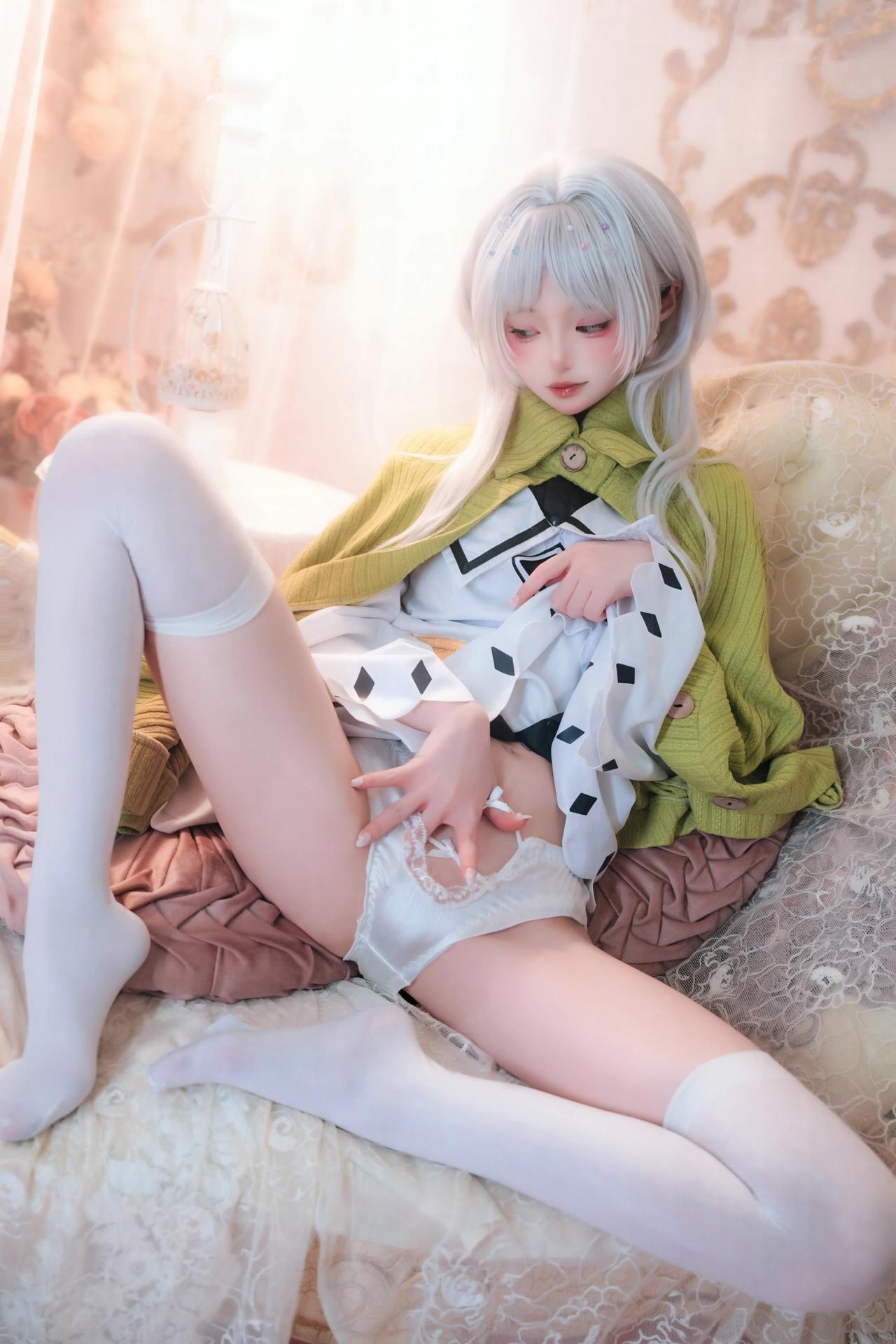 [Cosplay] Irisuare( - Bộ White Hair Elf 20P