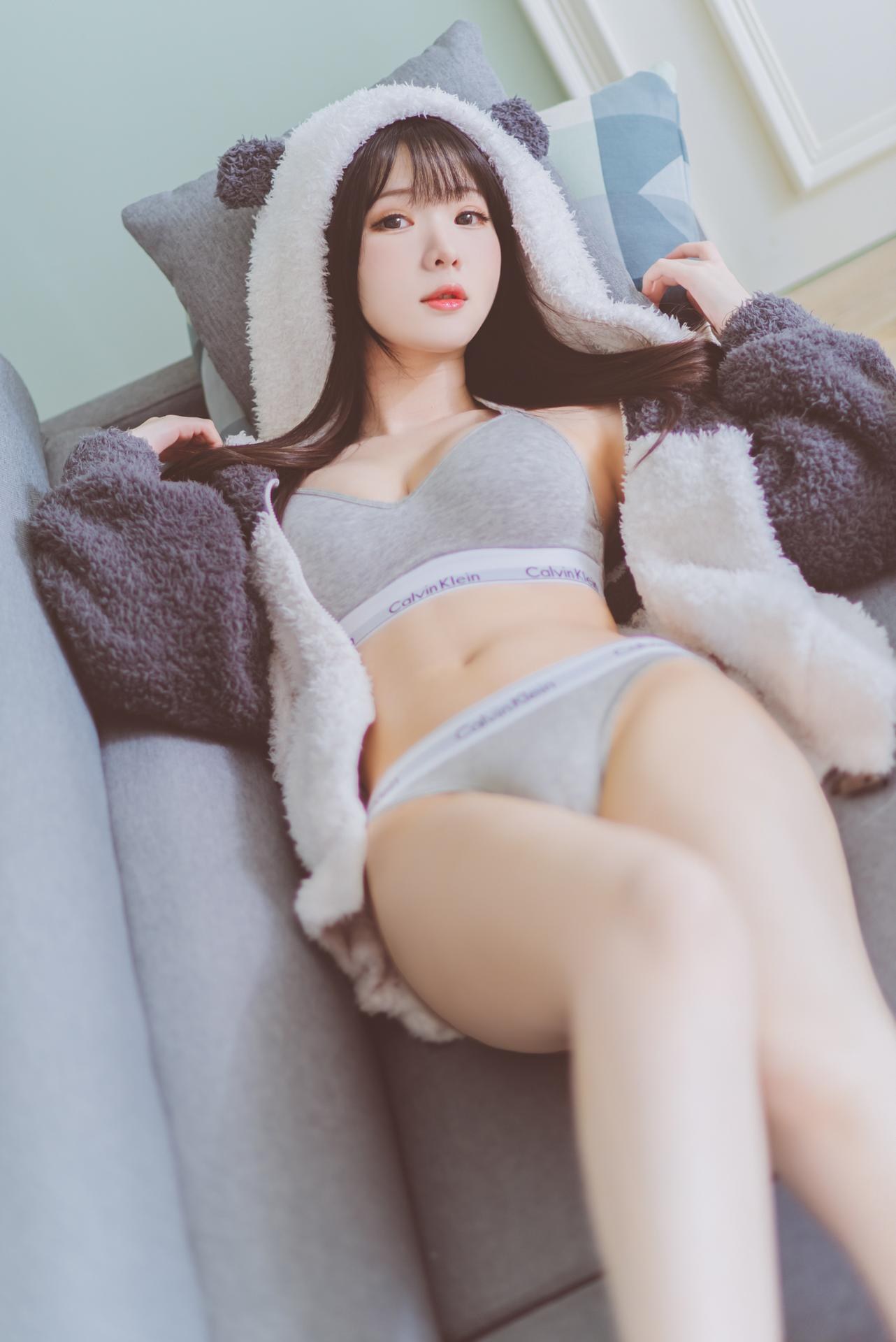[寫真] 霜月shimo - DL寫真集Dailyデイリーしも Vol.04：Daily寫真集Vol.04 115P