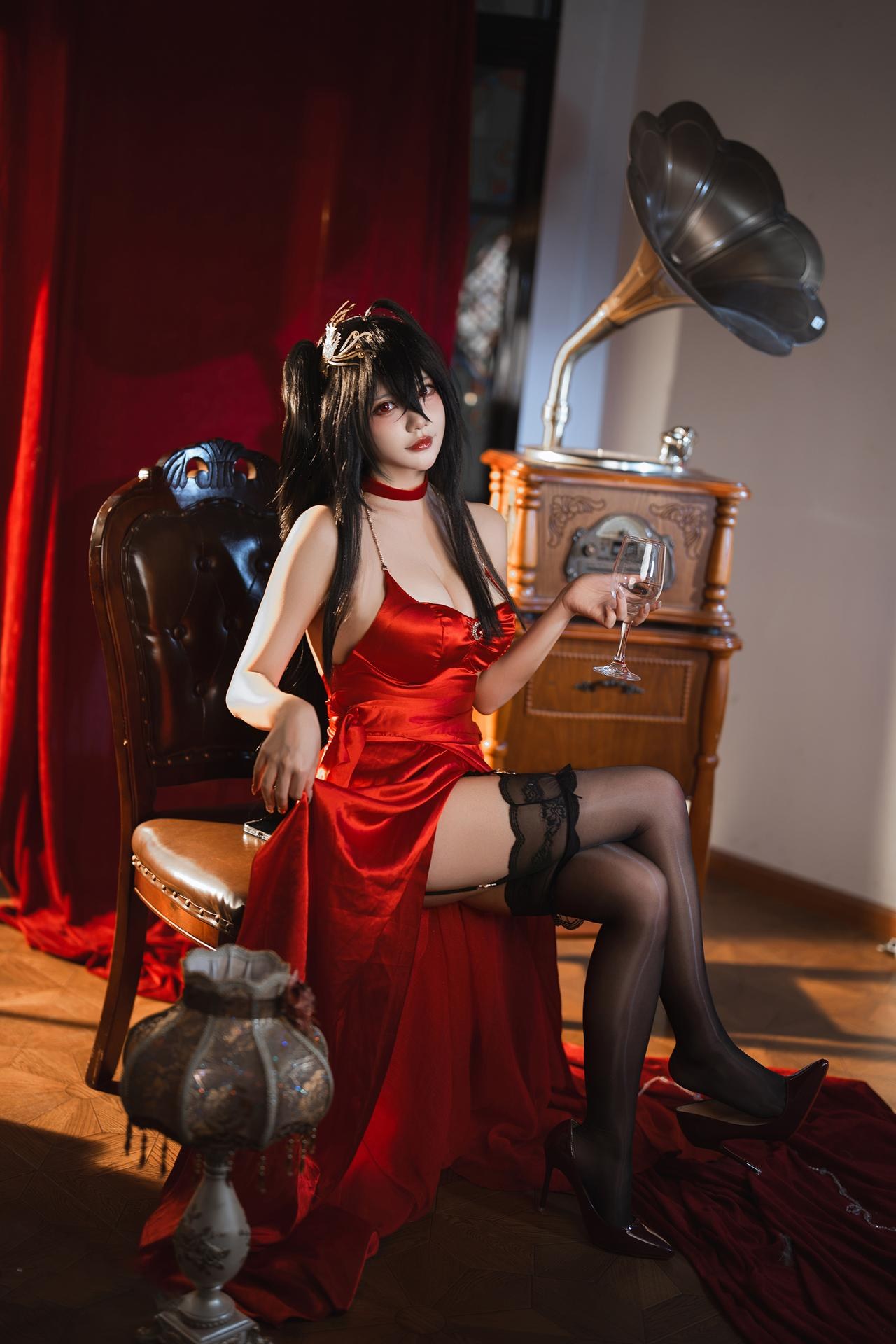 [Cosplay] Featured Coser - เซ็ต Evening Dress Set 50P