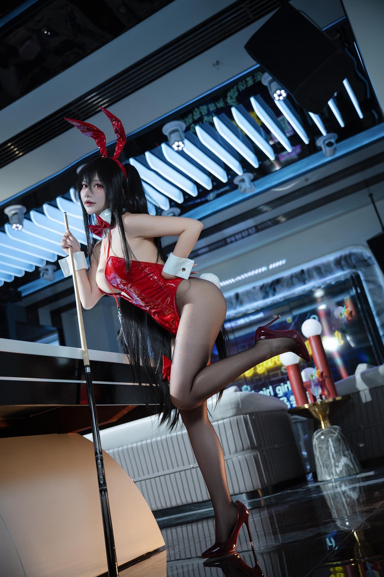 [cosplay] 是一只熊仔吗 - 大鳳：兔女郎美腿大尺度 50P