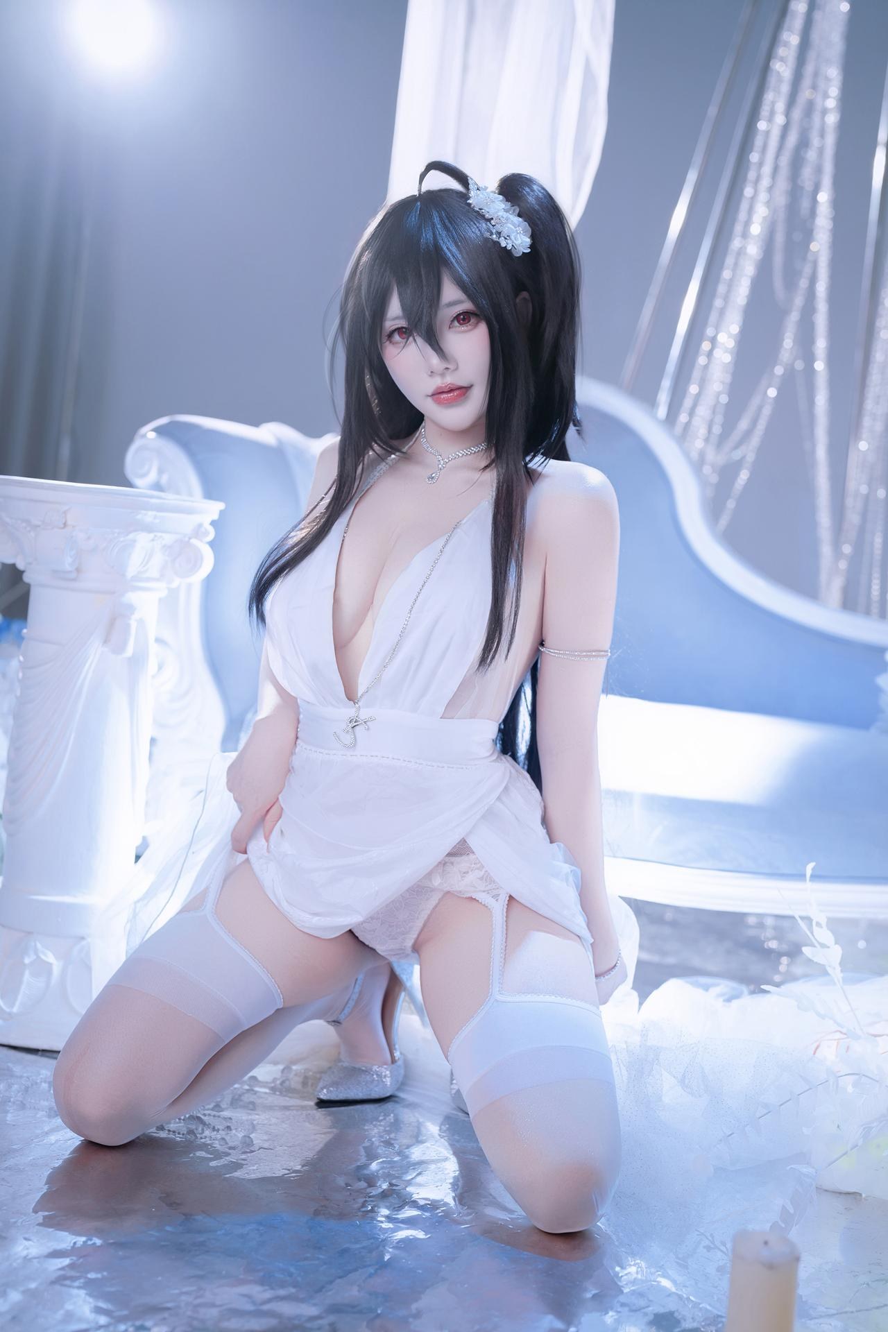 [Cosplay] Featured Coser - Bride Dress Set 53P